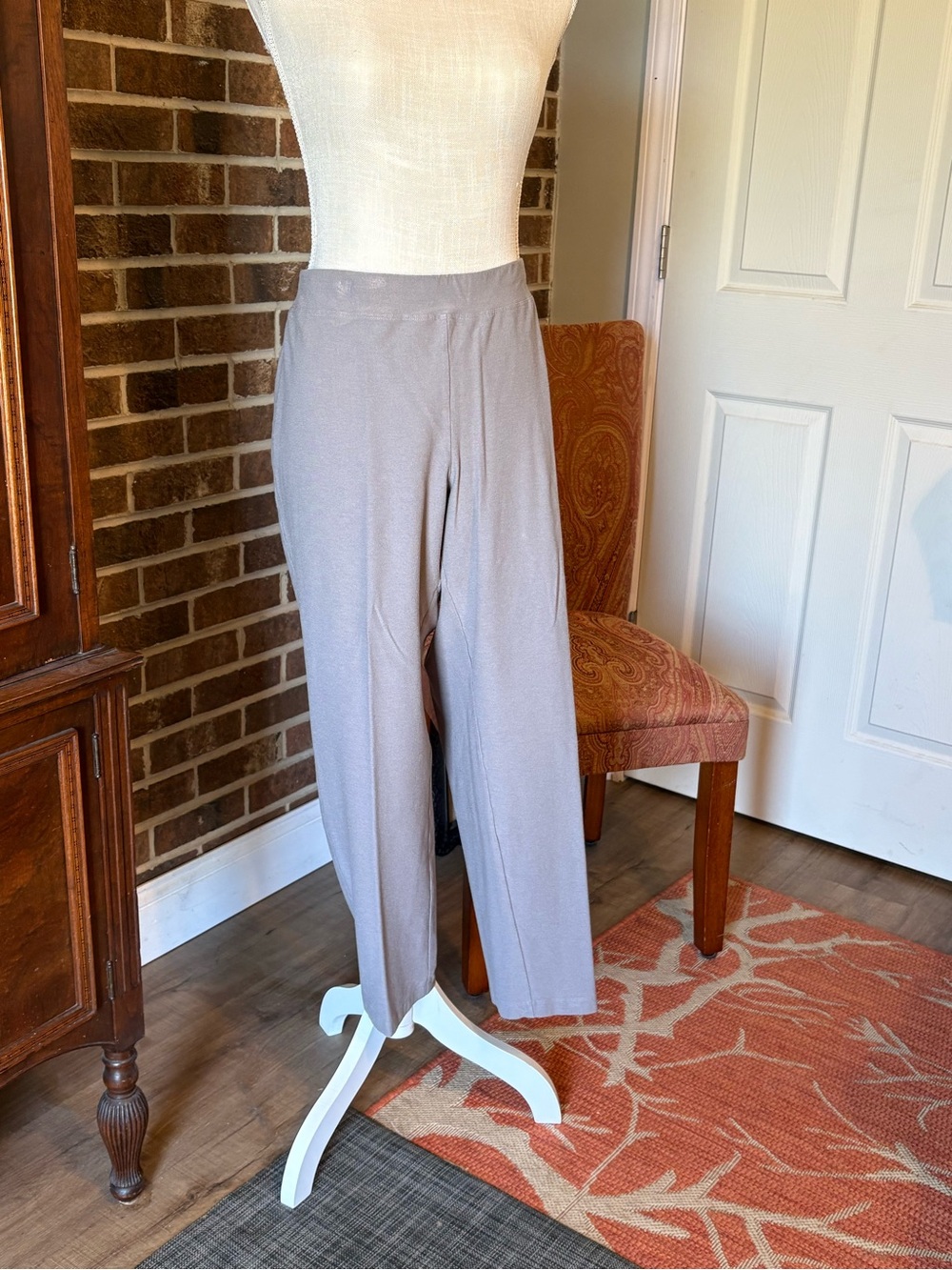 Eileen Fisher 2X Slim Ankle pant in Smoke